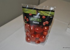 Aldi Belgium uses the new bag from Schur Star Systems and stopped withthe shakers. With this packaging Aldi can transport 25% more product in a crate and plastic is reduced from 16 gram to 2.6 gram.