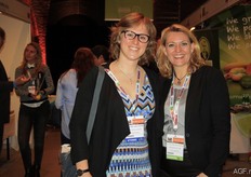 Daphne van Doorn from Freshfel and Claudine Beldman from Freshplaza/AGF Primeur.