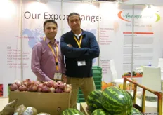 Yasir Khan of GSPC (India) with Donald Van De Werken of Anusaya Fresh (USA)