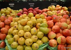 Organic pears for $3.99 per pound.