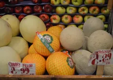 Canary melon and cantaloupe offered for $2.99 and $2.29 respectively.