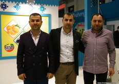 From the SEMT Group of Companies (Turkey); offers different varieties of citrus, as well as vegetables and other fruits.