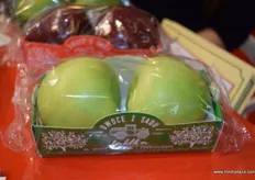 A close up of the small apple packaging offer by Fruit Logistics.