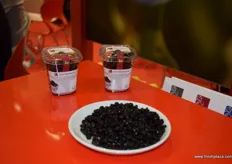 A close up of the dried blueberries offered by Polish producer Sunberry.