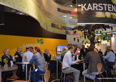 The busy Karsten stand.