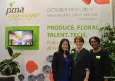 Natalia Gamarra, Julie Koch and Lauren Scott with the Produce Marketing Association