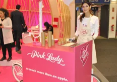 Pinklady had a new addition in their booth: the Ice Cream Car.