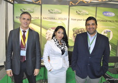 Julien Aumar from BioXtend on the left and Mario Arias from Marline on the right