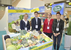 On the right Sonja Bauer and Caroline Basset from Perle du Nord