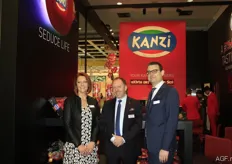 BelOrta has become a member of the European Fruit Cooperation (EFC) as shareholder and Belgian licencee for the brands Kanzi, Greenstar and Migo. Pictured: Ilse Hayen (EFC), Filip Fontaine (BelOrta) and Henry Müller (Kanzi).