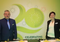 Twenty years of Zespri! Bert Barmans and Nele Moorthamers have both been active in the company for years already as well.