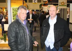 Fruit grower Rien Zijlmans and his neighbour Piet Paans, who sell Fru&Tube's packs in the Netherlands