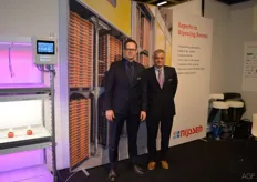 Edwin Snabel and Marc Paauw, of Nijssen Koeling. The focus was on the three-layer ripening rooms provided by Mooy Logistics in Breda