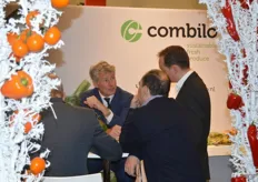 Harro van Rossem from Combilo in conversation with customers.