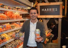 Ruud Jonker from Harries Carrot Concept. The company wants the carrot to be more exclusive with a clear message to sporters. To that end, the company introduced the Power Carrot. Added is a condiment with additional proteins, dextrose and sugars. This product creates an extra snack moment.