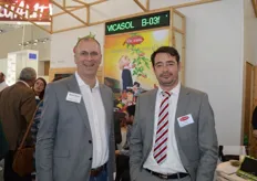 Stephan van Marrewijk form Vicasol and Pieter de Ruiter from 4 Fruit Company. These companies have been working together since 1991 already.
