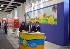 Xiamen Bona's team with Shannon, Avin and Vickie.