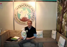 "André Wielink, Managing Director of Frischebox GmbH proudly presented the product line "The Cracking Monkey", pili nuts from the Philippines, which was nominated for the Fruit Logistica Innovation Award in December 2016."