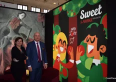 Stand of Primor Fruits, promoting its new brand for early stonefruit Sweet X-PERIENCE.