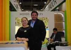 Freddy Hoyos G., of the Ecuadorian company HoyosGarcés, with his mother.