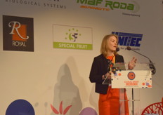 Pippa Bailey from Ipsos Mori(UK)speaking about new trends and demands for the berry consumer.