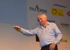 Peter McPherson during his presentation about the IBO (International Blueberry Organization).