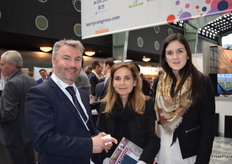 Alexandre Pierron-darbonne from Planasa, Lorena Rivera and Ana Aguero, both from Total Fresh.