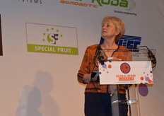 Janja Postruznik from Haskap (Slovenia) speaking during the workshop, 'Honeyberries: In search of the fifth berry'.