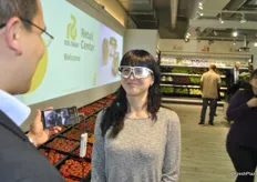 The Eye-tracking technologie to follow the consumer their eyes during shopping.