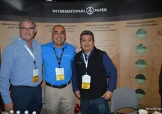 Ernesto Escudero, Luis Elizondo and Ramon Campuzano with International Paper