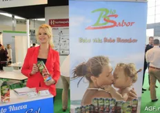 Laura Martin Belmonte from BioSabor. The Spanish supplier offers both fresh and processed products. Examples of processed products are tomato juices and gazpachos.