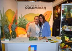 Nathalia Gonzalez (left)from Bengala Agrícola, the biggest pinapple grower in Colombia and Sabrina Jaramillo, from Procolombia.