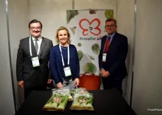 Sales and managing team of Primaflor, lettuce, baby leaves, kale and pack choi producers among other products including FreshCut, with Cecilio Peregrín and Judith Sánchez, introducing Primaflor UK.