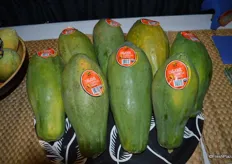 Organic Formosa papayas from HLB Specialties