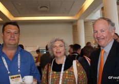 Cornel van der Merwe of the Komati Group, Jacomien de Klerk of the Citrus Academy with Justin Chadwick, CEO of the Citrus Growers' Association.