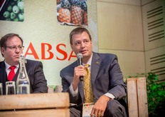 John Oxford, Chairperson of the PMA and CEO of L&M.