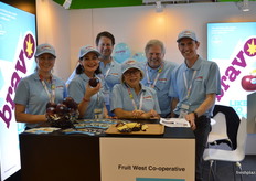 Jenny and Brad Mercer, Nardia Stacy, Ann Lyster, John Mercer and Steele Jacob promoting the new Bravo apple.