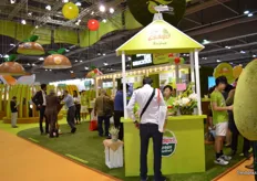 The Zespri stand, busy as ever.