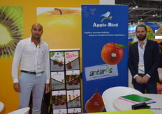 Mohamed Chair - Apple Bird and Vincent Reynauld from Andinexia.