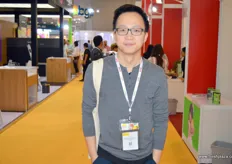 Jay Han is the director of the Warehousechain Group, a warehouse and cross border E-commerce service provider from Guangzhou in Southern China.