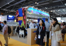 That results in many people visiting the Chilean stand