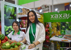 Luong Dung with Business Development Manager Nguyen Nha, XAXA (Vietnam).