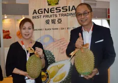 Albert Tan, director of Agnessia Best Fruits Trading (Malaysia) with his wife at Asia Fruit Logistica.