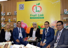 The Fruit Link family: Marketing Director Shereen Mahmoud, Managing Director Mahmoud Osman, Accountant Asmaa Osman, Sales Rep. Samir Adel and Sales Director Ayman Bayoumy.