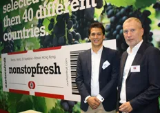 Menno van Breemen (Aartsenfruit Asia) and Jack Aartsen. Aartsenfruit Asia celebrated its 5th anniversary.