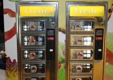 The Healthy Snack vending machine of Holland Fresh Group. Ger could have spent the day dropping coins.