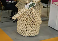 Garlic presentation