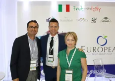 Alfio Lepidio in the stand of the European Fruit Group Italy with Nicola Detomi and Milena Duberstain