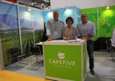 The Cape Five team with Wayne Mudge, Kayla and Pieter Kok
