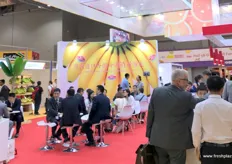 Good Farmer is moving from one of China’s largest fruit and vegetable companies to an importing company. It has invested heavily in the cold storage and ripening infrastructure for bananas.